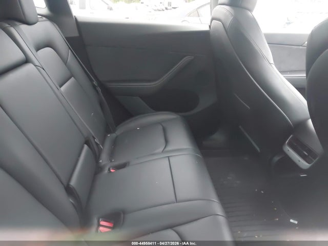 44958411 :رقم المزاد ، 7SAYGDEE4RA271068 vin ، 2024 Tesla Model Y Long Range Dual Motor All-wheel Drive مزاد بيع