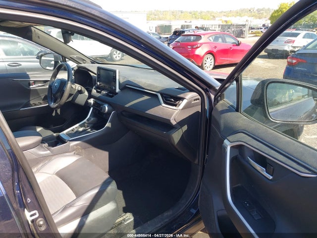 Продаж на аукціоні авто 2020 Toyota Rav4 Hybrid Xse, vin: 2T3EWRFV9LW072875, номер лоту: 44958414