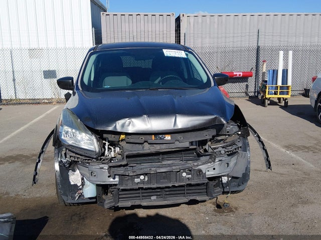 1FMCU0G73GUA21914 Ford ESCAPE SE
