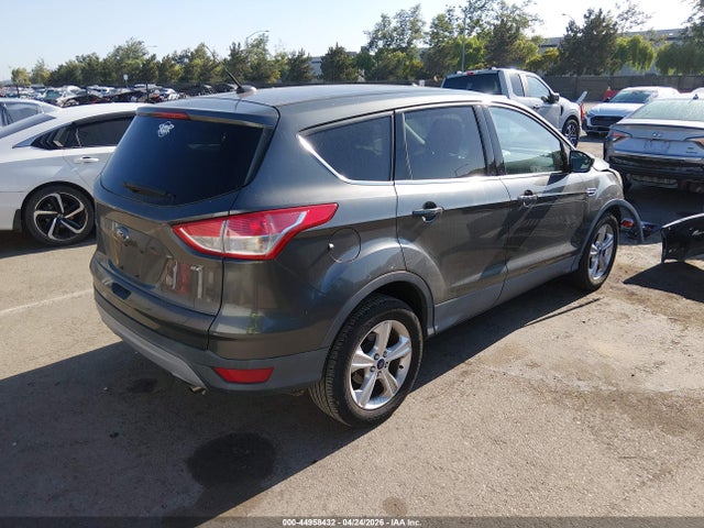 1FMCU0G73GUA21914 Ford ESCAPE SE