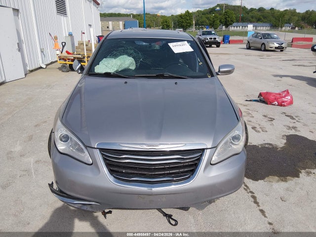2013 Chrysler 200 Limited მანქანა იყიდება აუქციონზე, vin: 1C3CCBCG4DN759806, აუქციონის ნომერი: 44958497