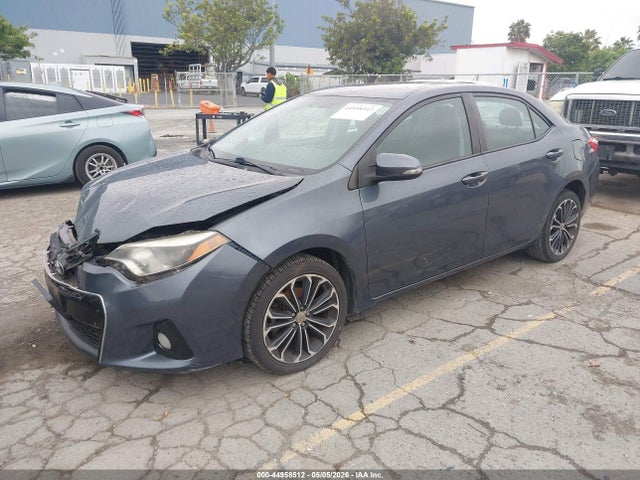 Toyota Corolla S Premium 2016 5YFBURHE5GP484376 Image 2
