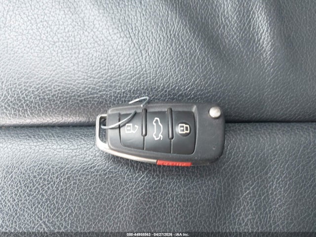 Продажа на аукционе авто 2015 Audi A3 2.0t Premium, vin: WAUEFGFF0F1037042, номер лота: 44958563