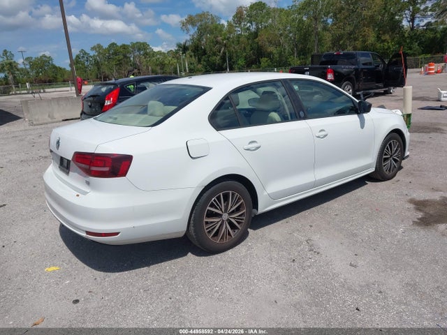 44958592 :رقم المزاد ، 3VWDB7AJ1JM213157 vin ، 2018 Volkswagen Jetta 1.4t Se/1.4t Wolfsburg Edition مزاد بيع