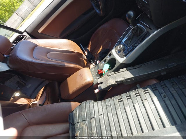 Продажа на аукционе авто 2010 Audi A5 2.0t Premium, vin: WAULFAFH4AN021952, номер лота: 44958603