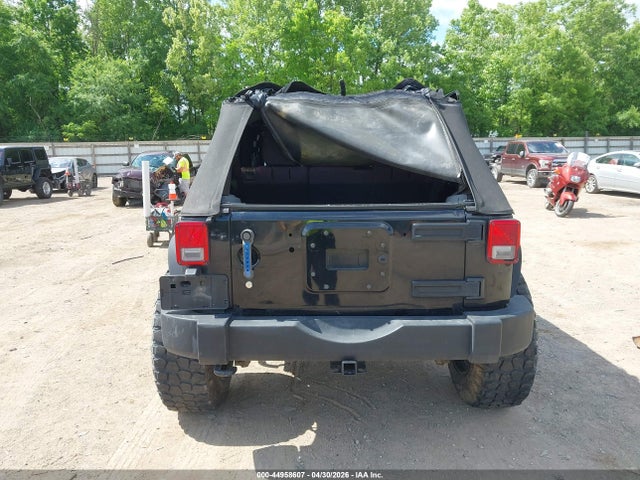 2013 Jeep Wrangler Unlimited Sport მანქანა იყიდება აუქციონზე, vin: 1C4BJWDG1DL698364, აუქციონის ნომერი: 44958607