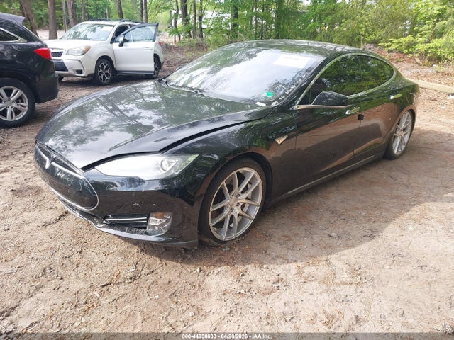 5YJSA1H1XEFP57375 Tesla Model S P85