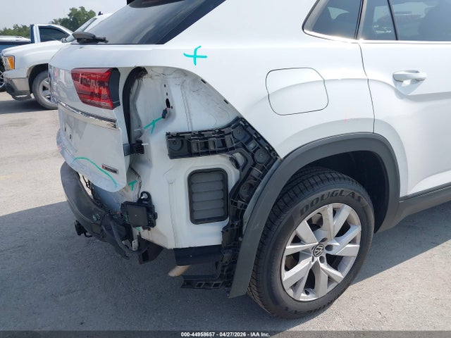 Продажа на аукционе авто 2021 Volkswagen Atlas Cross Sport 2.0t S, vin: 1V2GC2CA0MC236303, номер лота: 44958657
