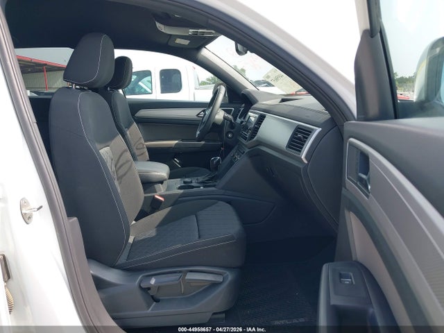 Продажа на аукционе авто 2021 Volkswagen Atlas Cross Sport 2.0t S, vin: 1V2GC2CA0MC236303, номер лота: 44958657