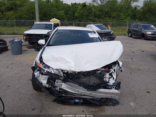 44958672 :رقم المزاد ، 4T1B11HK4KU784661 vin ، 2019 Toyota Camry Le مزاد بيع