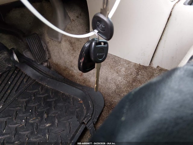2002 Gmc Yukon Slt მანქანა იყიდება აუქციონზე, vin: 1GKEC13V02R246835, აუქციონის ნომერი: 44958677
