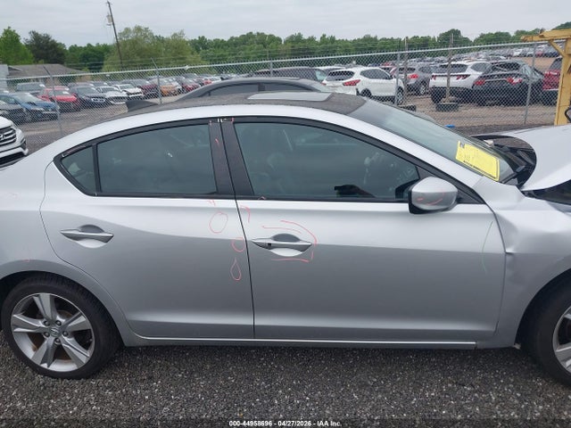 44958696 :رقم المزاد ، 19VDE1F75DE002152 vin ، 2013 Acura Ilx 2.0l مزاد بيع