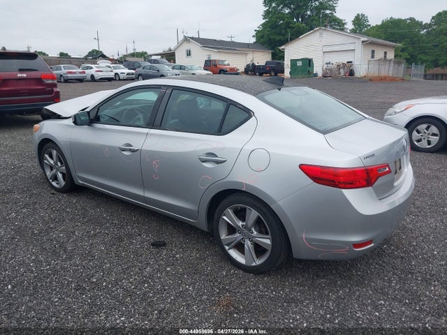 44958696 :رقم المزاد ، 19VDE1F75DE002152 vin ، 2013 Acura Ilx 2.0l مزاد بيع