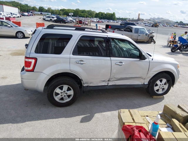 44958700 :رقم المزاد ، 1FMCU0D77CKB17183 vin ، 2012 Ford Escape Xlt مزاد بيع