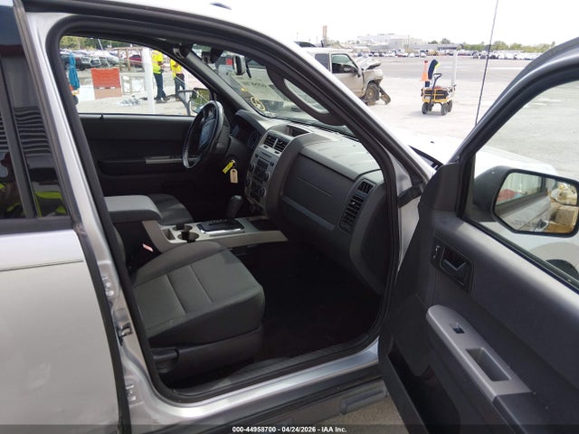 44958700 :رقم المزاد ، 1FMCU0D77CKB17183 vin ، 2012 Ford Escape Xlt مزاد بيع
