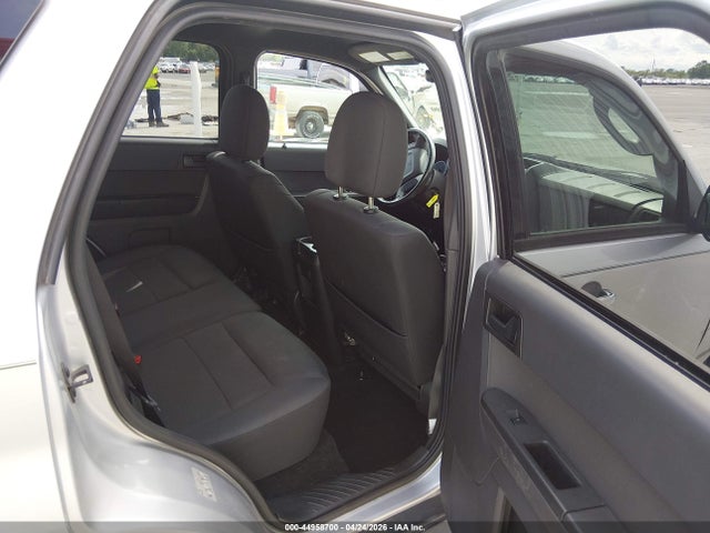44958700 :رقم المزاد ، 1FMCU0D77CKB17183 vin ، 2012 Ford Escape Xlt مزاد بيع