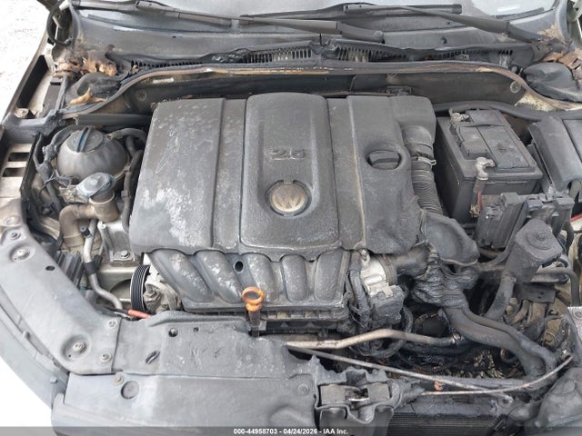 44958703 :رقم المزاد ، 3VWDZ7AJ6BM350351 vin ، 2011 Volkswagen Jetta 2.5l Se مزاد بيع