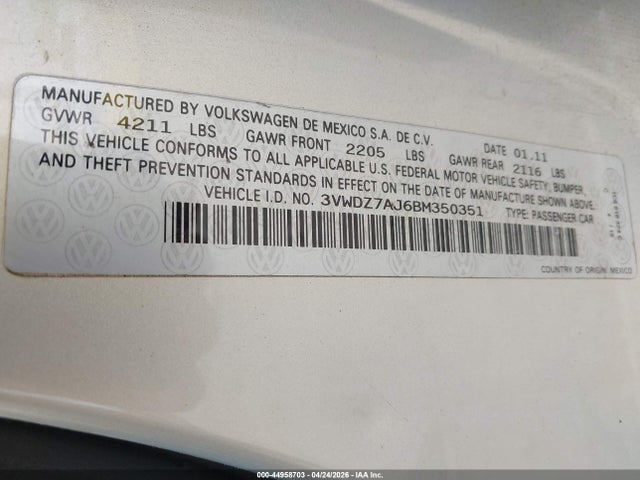 44958703 :رقم المزاد ، 3VWDZ7AJ6BM350351 vin ، 2011 Volkswagen Jetta 2.5l Se مزاد بيع