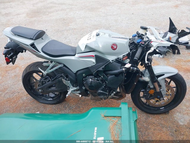 Honda Cbr600 Rr 2026 JH2PC40H8TK300033 Image 13