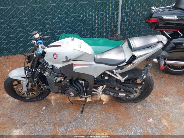 Honda Cbr600 Rr 2026 JH2PC40H8TK300033 Image 14