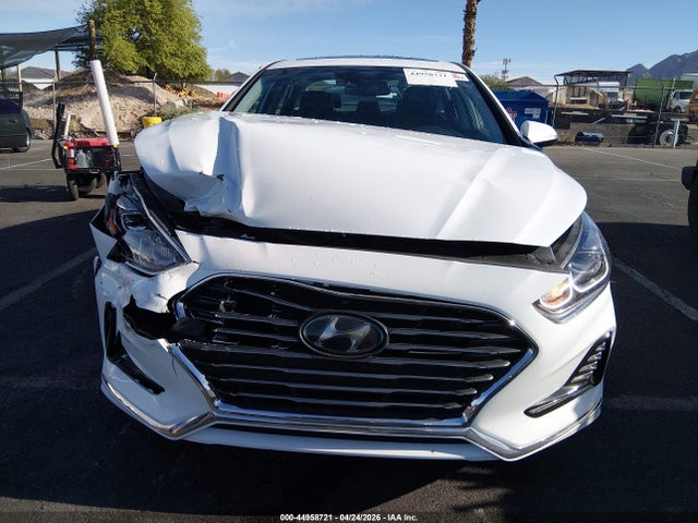 Auction sale of the 2018 Hyundai Sonata Limited, vin: 5NPE34AF6JH629824, lot number: 44958721