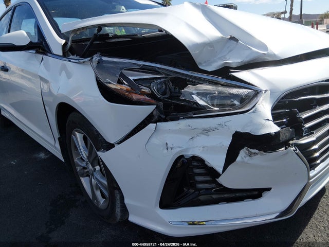 Auction sale of the 2018 Hyundai Sonata Limited, vin: 5NPE34AF6JH629824, lot number: 44958721