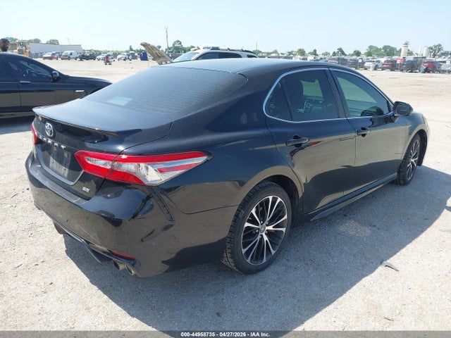Продажа на аукционе авто 2018 Toyota Camry Se, vin: 4T1B11HK8JU617721, номер лота: 44958735