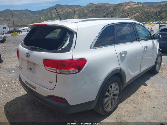 5XYPG4A32HG262716 KIA Sorento 2.4l Lx