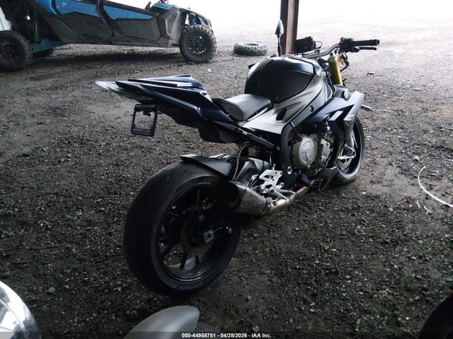 BMW S 1000 R 2015 WB10D1205FZ199636 Image 4