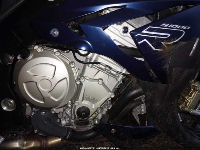 44958751 :رقم المزاد ، WB10D1205FZ199636 vin ، 2015 Bmw S 1000 R مزاد بيع