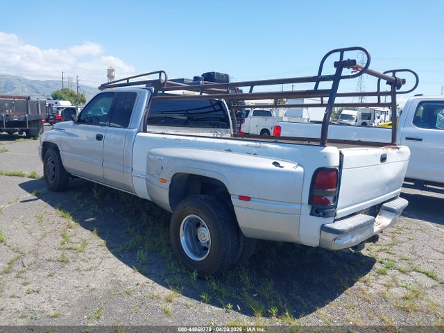 44958779 :رقم المزاد ، 1B7MC33691J539481 vin ، 2001 Dodge Ram 3500 St مزاد بيع