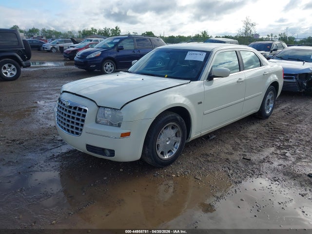 Продаж на аукціоні авто 2005 Chrysler 300 Touring, vin: 2C3AA53G35H539811, номер лоту: 44958781