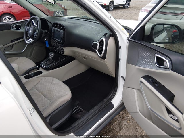 Продаж на аукціоні авто 2020 Kia Soul Lx, vin: KNDJ23AU7L7709389, номер лоту: 44958782