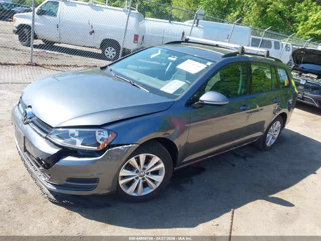 44958788 :رقم المزاد ، 3VW017AU4HM508503 vin ، 2017 Volkswagen Golf Sportwagen Tsi S مزاد بيع