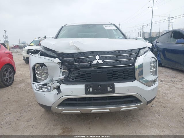 44958815 :رقم المزاد ، JA4J3UA89PZ022215 vin ، 2023 Mitsubishi Outlander Se 2.5 2wd مزاد بيع