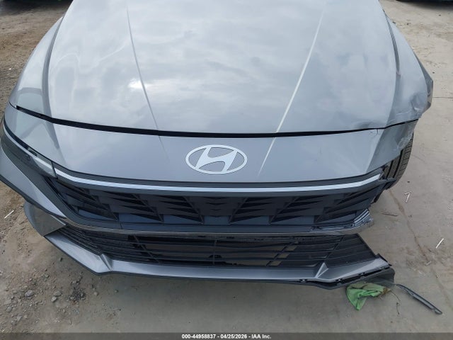 2026 Hyundai Elantra Sel Sport მანქანა იყიდება აუქციონზე, vin: KMHLM4DG6TU122600, აუქციონის ნომერი: 44958837