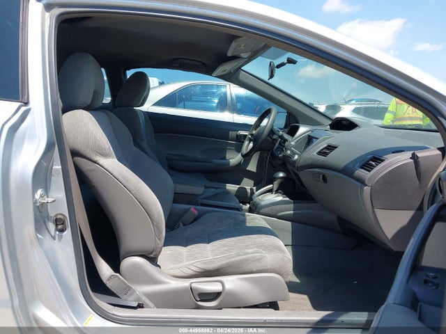 Продаж на аукціоні авто 2008 Honda Civic Lx, vin: 2HGFG126X8H527453, номер лоту: 44958862