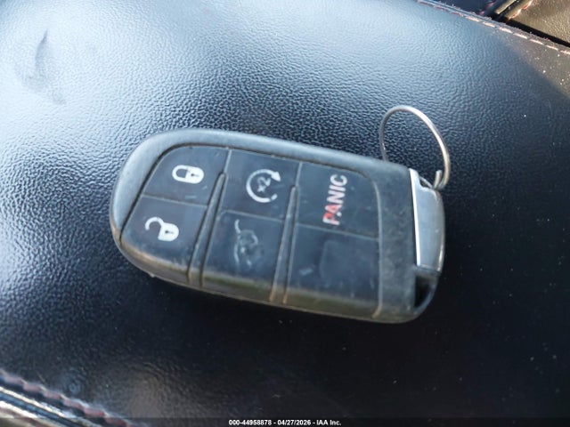 44958878 :رقم المزاد ، 1C4RJFLG0KC541194 vin ، 2019 Jeep Grand Cherokee Trailhawk 4x4 مزاد بيع