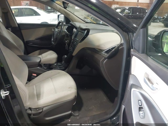 Продаж на аукціоні авто 2017 Hyundai Santa Fe Sport 2.4l, vin: 5NMZUDLB0HH028229, номер лоту: 44958887