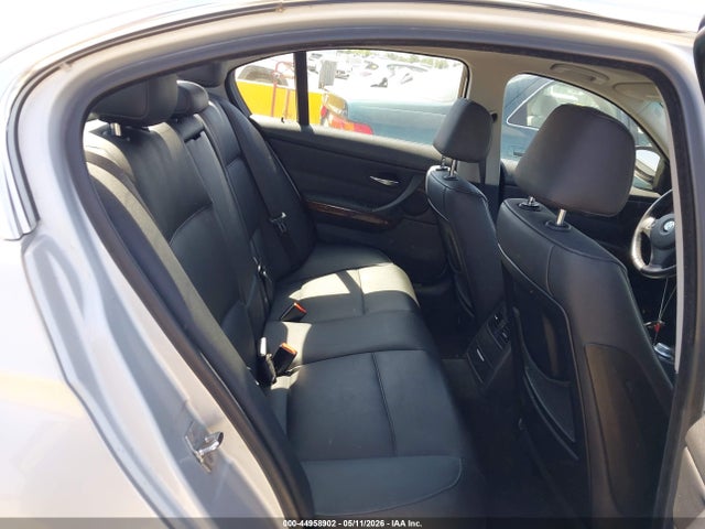 Продажа на аукционе авто 2006 Bmw 330i, vin: WBAVB33526PS18334, номер лота: 44958902