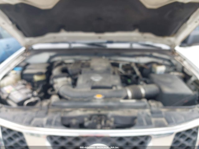 2005 Nissan Frontier Se მანქანა იყიდება აუქციონზე, vin: 1N6AD06U45C415375, აუქციონის ნომერი: 44958903