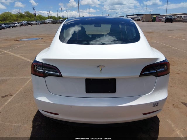 Tesla Model 3 Rear-wheel Drive 2022 5YJ3E1EA3NF120745 Image 17