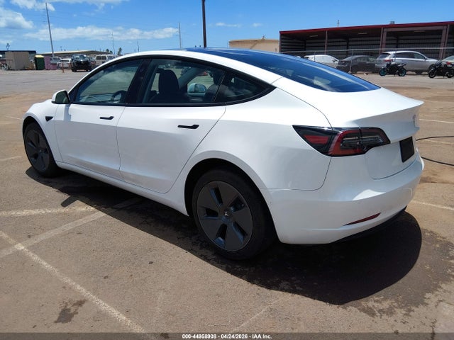 Tesla Model 3 Rear-wheel Drive 2022 5YJ3E1EA3NF120745 Image 3