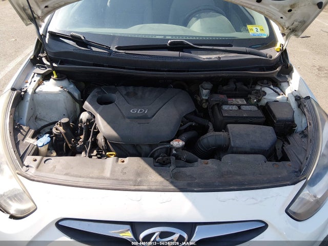 2013 Hyundai Accent Se მანქანა იყიდება აუქციონზე, vin: KMHCU5AE8DU075418, აუქციონის ნომერი: 44958913