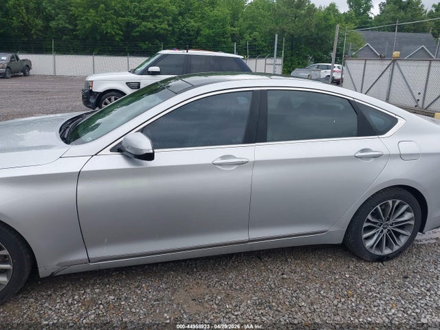 2015 Hyundai Genesis 3.8 მანქანა იყიდება აუქციონზე, vin: KMHGN4JE8FU093770, აუქციონის ნომერი: 44958923