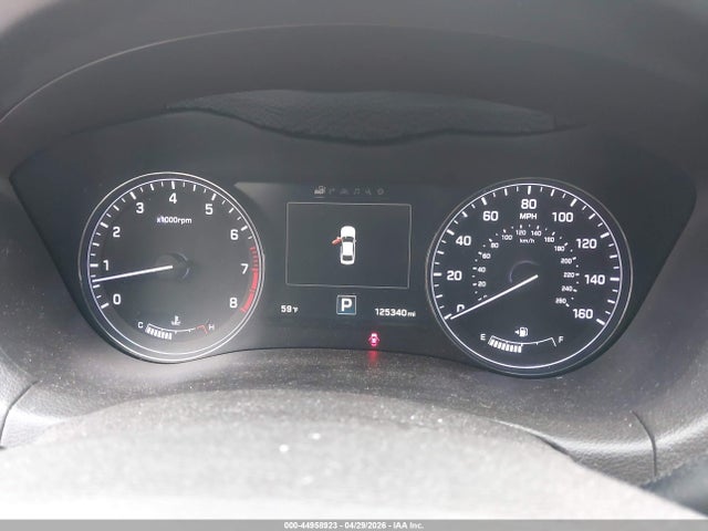 2015 Hyundai Genesis 3.8 მანქანა იყიდება აუქციონზე, vin: KMHGN4JE8FU093770, აუქციონის ნომერი: 44958923