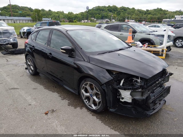 Продаж на аукціоні авто 2017 Ford Focus St, vin: 1FADP3L9XHL222814, номер лоту: 44958930