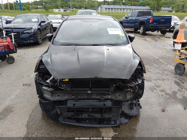 2017 Ford Focus St მანქანა იყიდება აუქციონზე, vin: 1FADP3L9XHL222814, აუქციონის ნომერი: 44958930