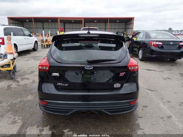 2017 Ford Focus St მანქანა იყიდება აუქციონზე, vin: 1FADP3L9XHL222814, აუქციონის ნომერი: 44958930