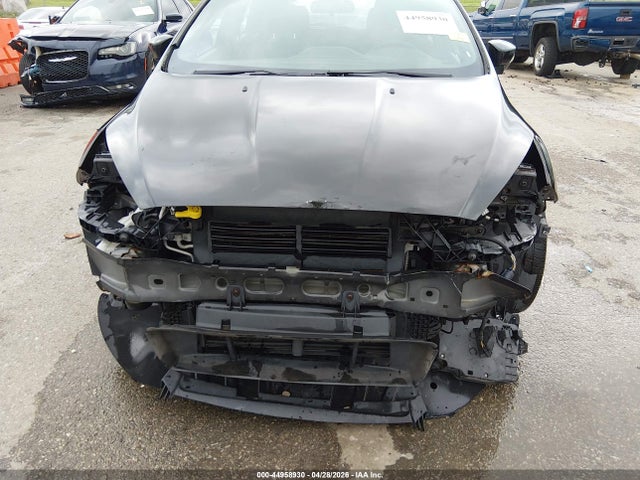 2017 Ford Focus St მანქანა იყიდება აუქციონზე, vin: 1FADP3L9XHL222814, აუქციონის ნომერი: 44958930